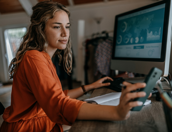 „Te csak leülsz a kanapéra, és közben dolgozol, milyen könnyű ez” – Addig ne ítélkezz a home office-ról, míg nem próbáltad