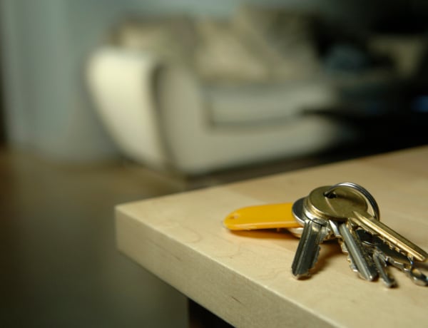 Te is mindig elfelejted, hová tetted a kulcsaid? 5 praktikus megoldás, ha mindig eltűnnek a dolgaid otthon