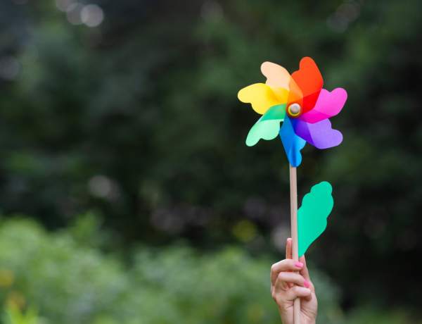 Időjárás 2026. április 10.: Hidegfronti hatás van érvényben erős széllel