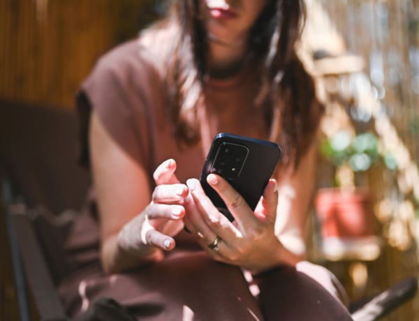 Végrendelet az Instagram felett: Mi történik a digitális lábnyomommal, ha már nem leszek?