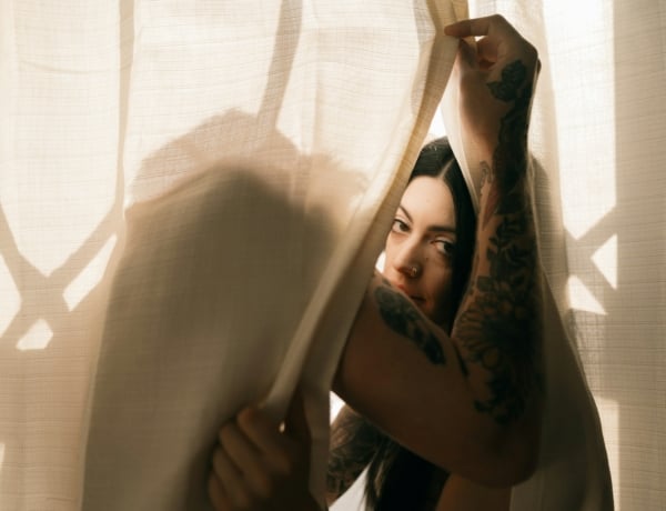 Megszegtem egy szabályt és csókolóztam: 10 dolog, ami a legutóbbi swinger-bulinkon történt