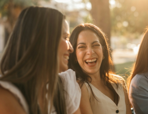 Ezt hozza 2026. április 25. a numerológia szerint: humor és könnyed hangulat