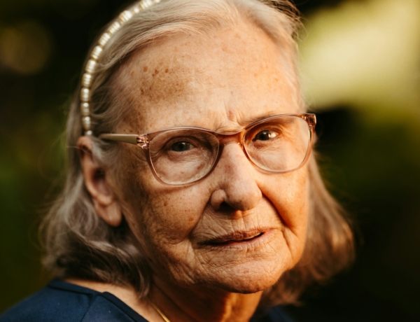 „Öregkorunkban minden lecsendesül, és ebben a csendben fülsiketítővé válik a rossz házasság.” – A boldogtalan házasság ára időskorban