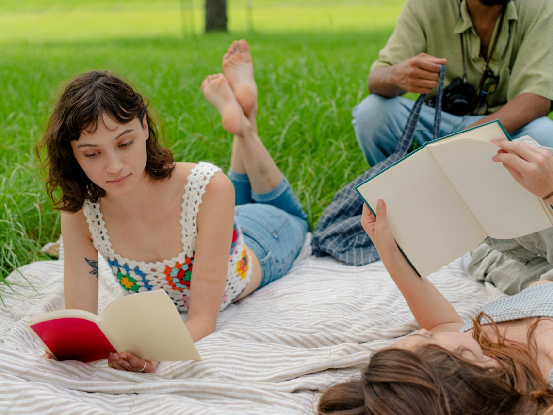 Napi horoszkóp 2026. április 28.: A Vénusz-Plútó trigon a mély kapcsolódást segíti