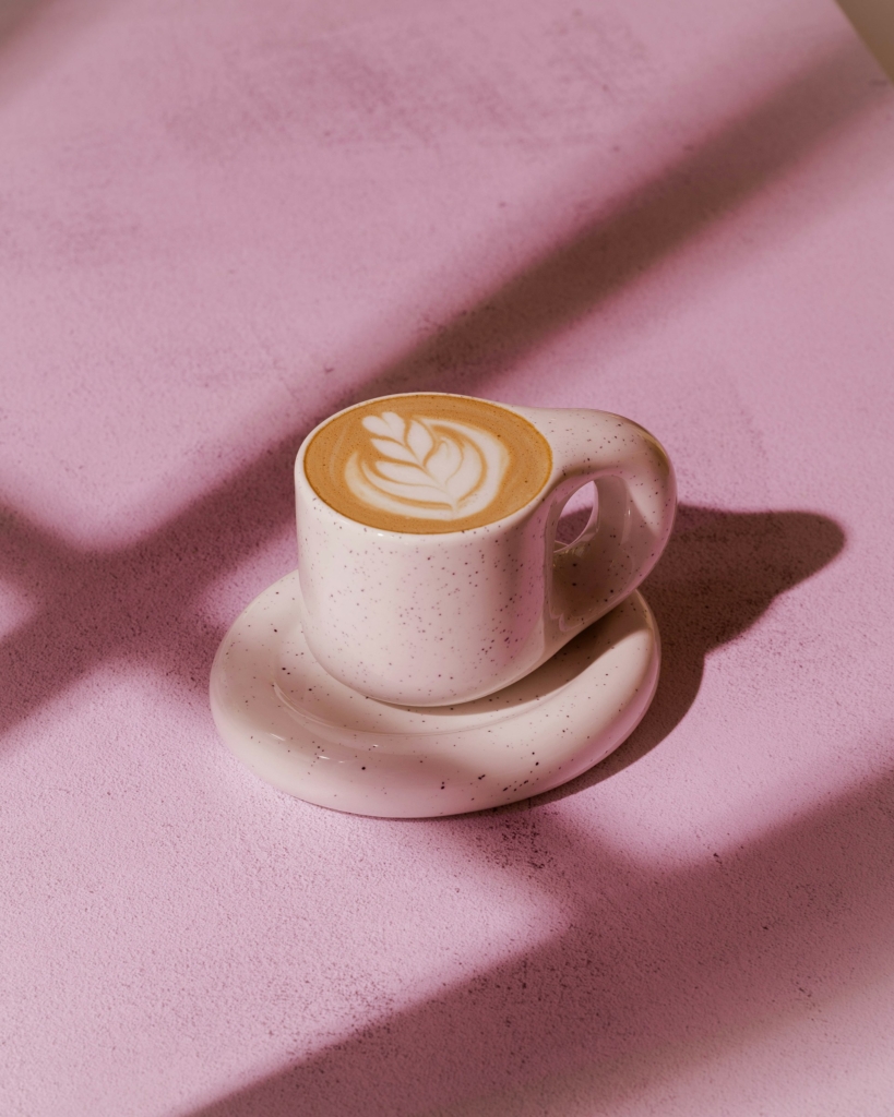 Egy kis csésze habos latte