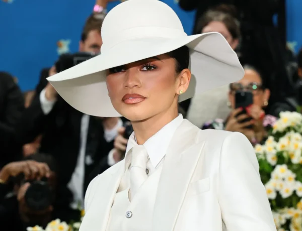 Mindenki bedőlt Zendaya AI esküvői fotóinak. Hol vannak az AI által generált képek határai?