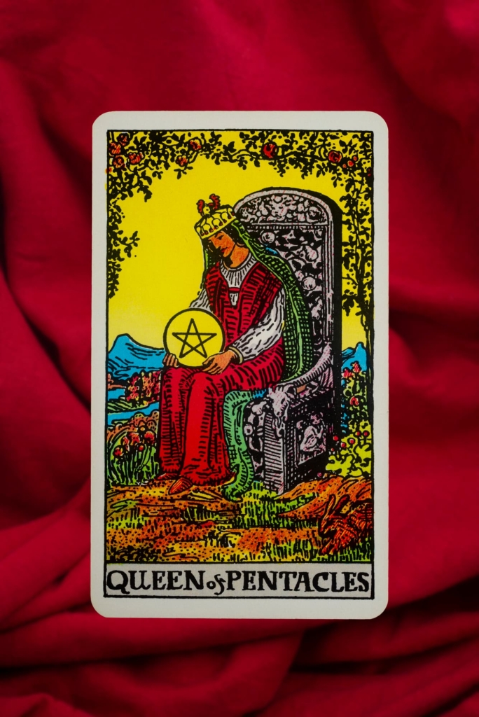 Érmék Királynője tarot lap