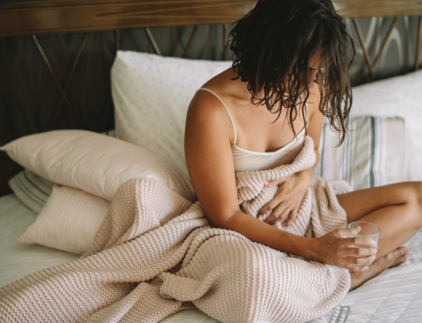 „Anyám Facebookon jelentette be, hogy megjött az első menzeszem.” – Menstruációs horrorsztorik, amiket sosem felejtünk el