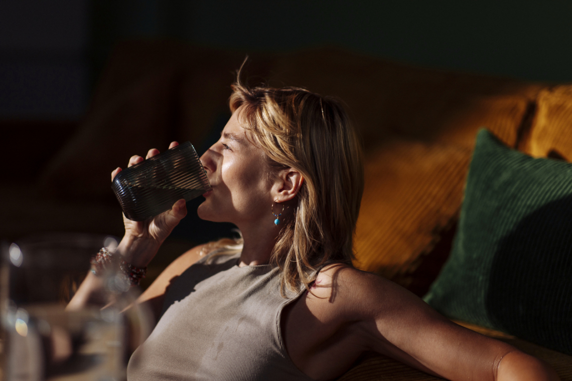Készítsd fel a bőrödet a hőségre – tippek kívül és belül