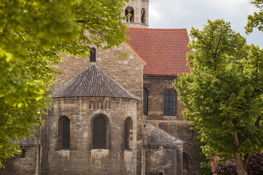 A világ leghosszabb zenei darabja, ami 639 évig tart, és most is szól egy német templomban