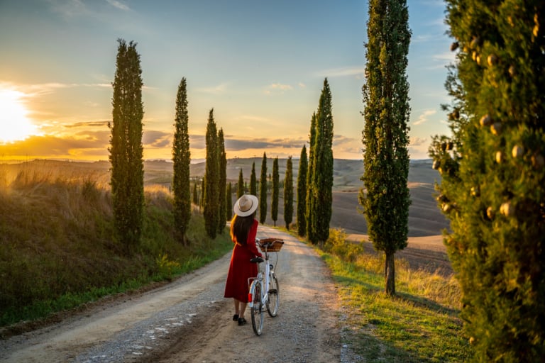 La dolce vita stílus: 10 ruhadarab és kiegészítő, ami azonnal Toszkánába repít