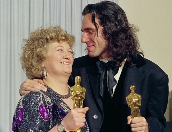 Brenda Fricker több volt, mint a Reszkessetek, betörők! galambos nénije – az Oscar-díjas színésznőre emlékezünk