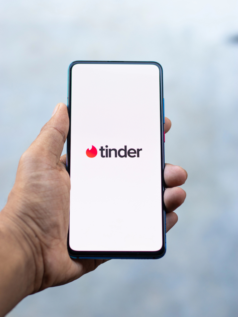 Tinder nyitókép