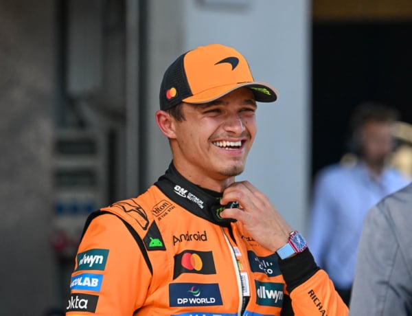 Emlékszel az F1-pilótára, aki összetörte a Herendi porcelánserleget? Lando Norris ma már milliók kedvence
