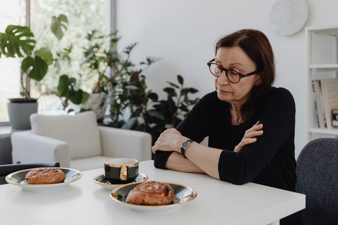 „Titokban örültem, hogy elköltözött a gyerek” – Anyák vallomásai a bűntudatról
