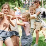 Ez lett a nyári táborokból: kötelező váltságdíj a dolgozó szülők számára