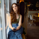 Így válts át lassú ismerkedésre, ha unod a Tinder-pörgetést