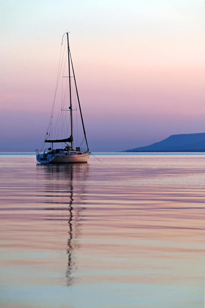 Vitorlás a Balatonon