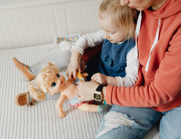 Annyira élethű, hogy szinte ijesztő: ezért kerülhet egy reborn baba akár több százezer forintba is