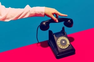3 csillagjegy, akinek egy váratlan telefonhívás felforgatja a nyár utolsó napjait