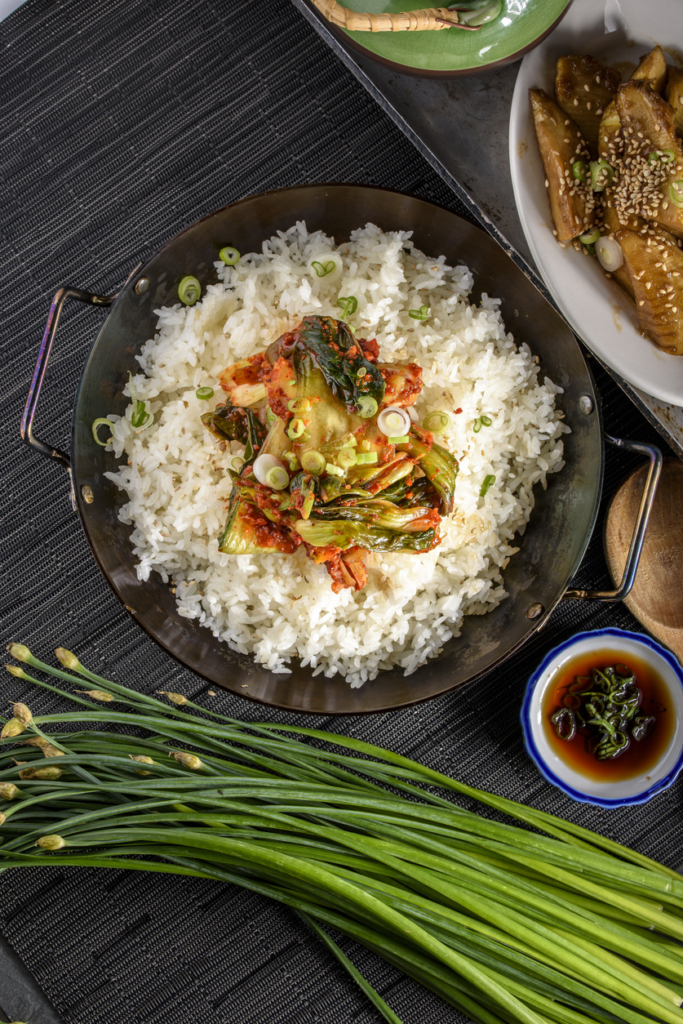 Rizs és kimchee