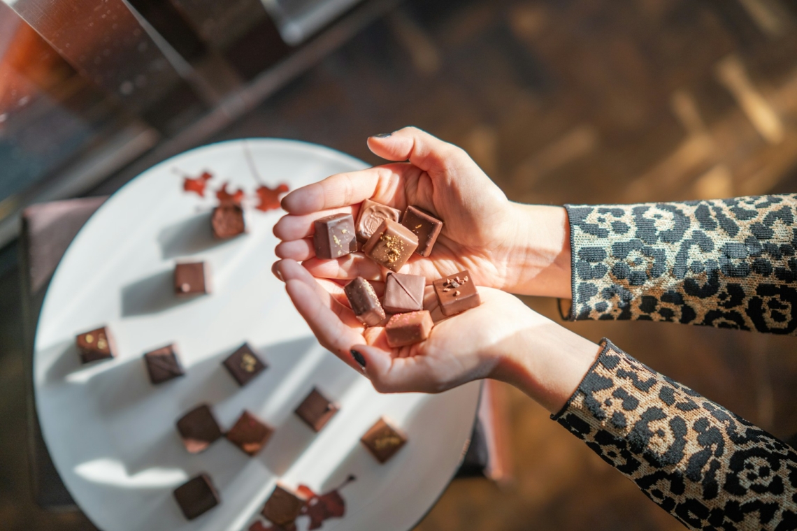 Szénhidrát sóvárgás gyötör délután? Az 5 perces fehérjetrükkel leállíthatod