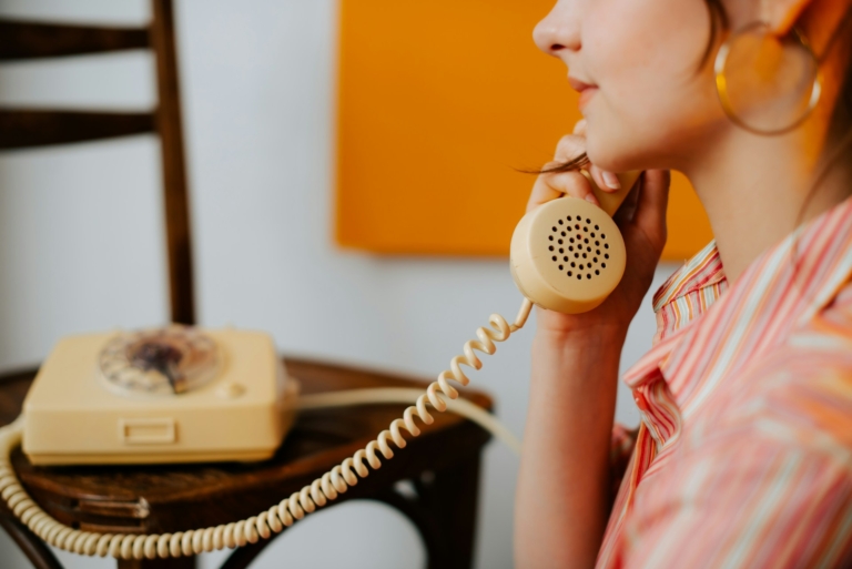 Milyen gyakran telefonálsz a barátaiddal? Az orvosok szerint ezért lenne rá szükséged