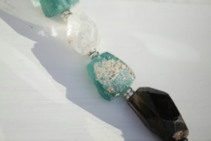 Így tisztítsd meg az ékszereidet a negatív energiáktól – Különösen, ha használtan vetted őket