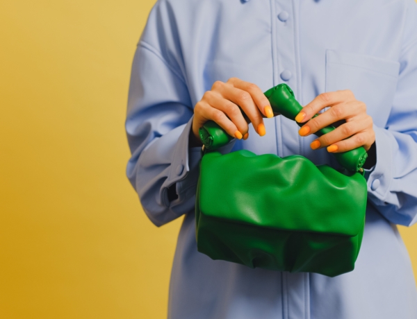 Megéri az árát egy drága táska vagy cipő? Számold ki a cost-per-wear módszerrel