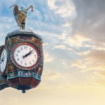 Mostanában sokszor tűnik fel a 444? Ezt jelenti ez az angyalszám