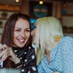 3 csillagjegy, aki kígyót melenget a keblén
