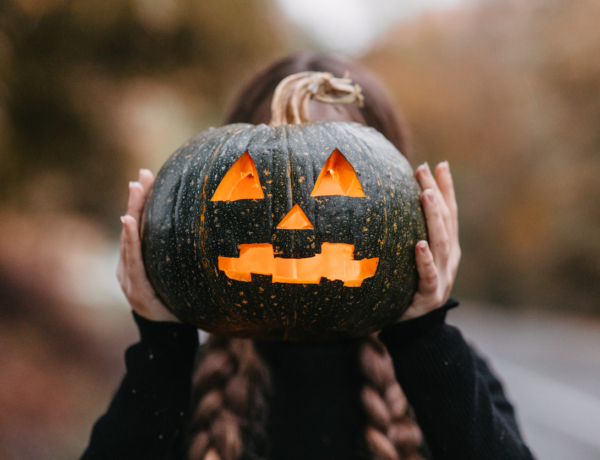 Mennyire ismered a halloweeni babonákat és szokásokat? Tedd próbára a tudásod!