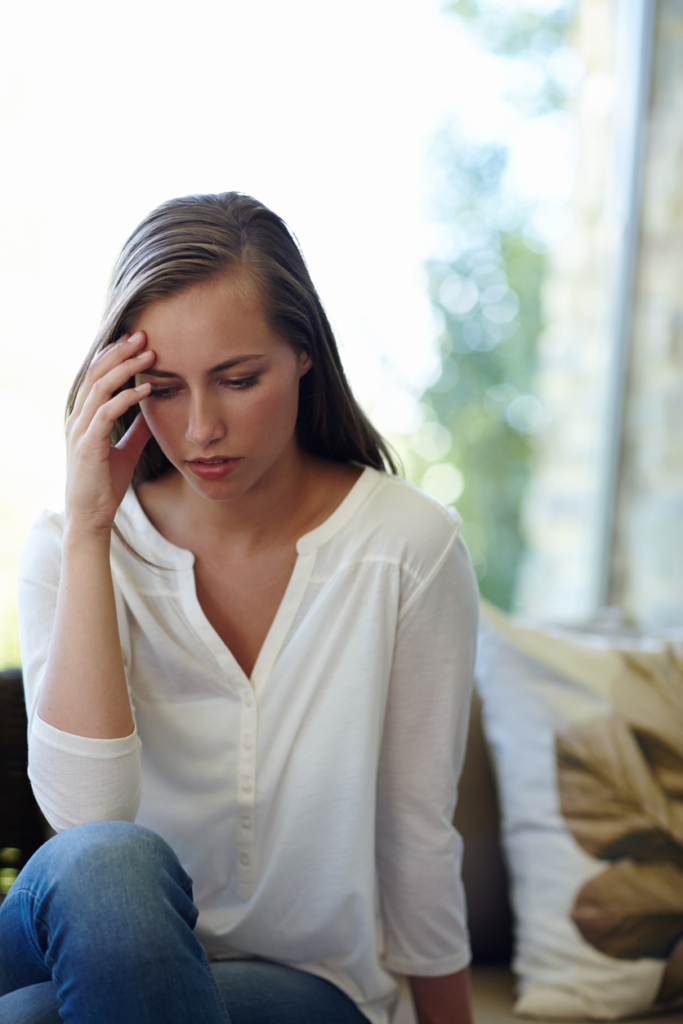Stresszes fiatal nő