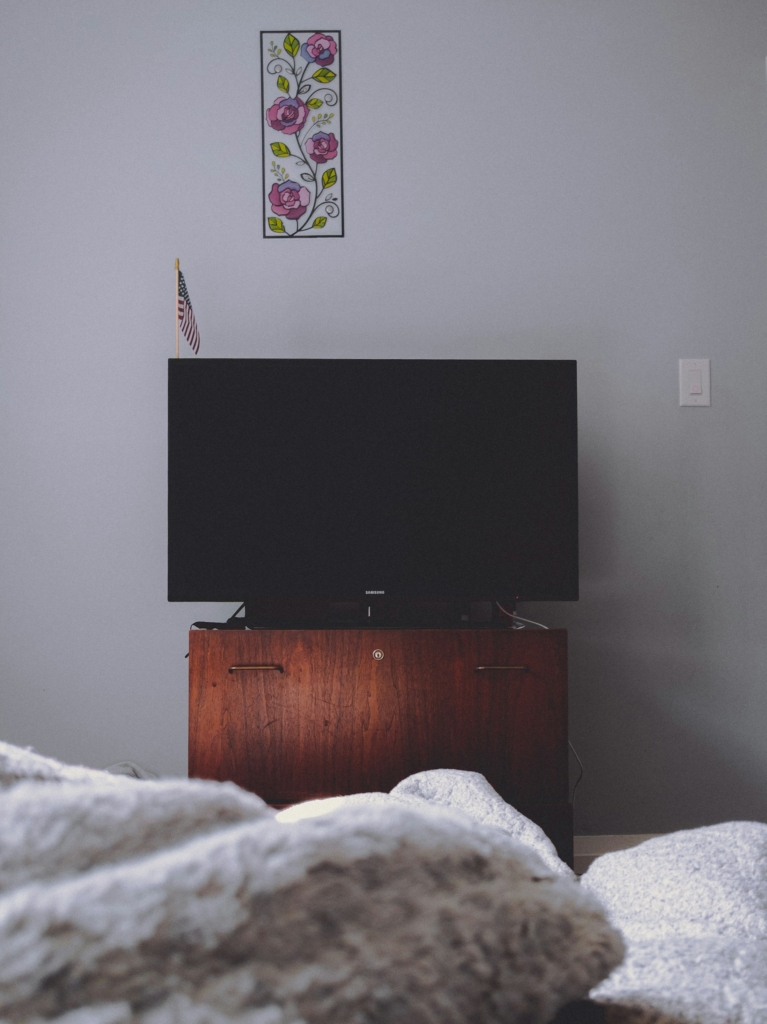 TV a hálóban